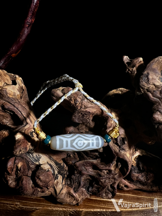 Dragon Six-Eyes Dzi Bead Necklace