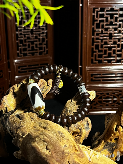 Tiger Tooth Dzi & Alms Bowl Bracelet