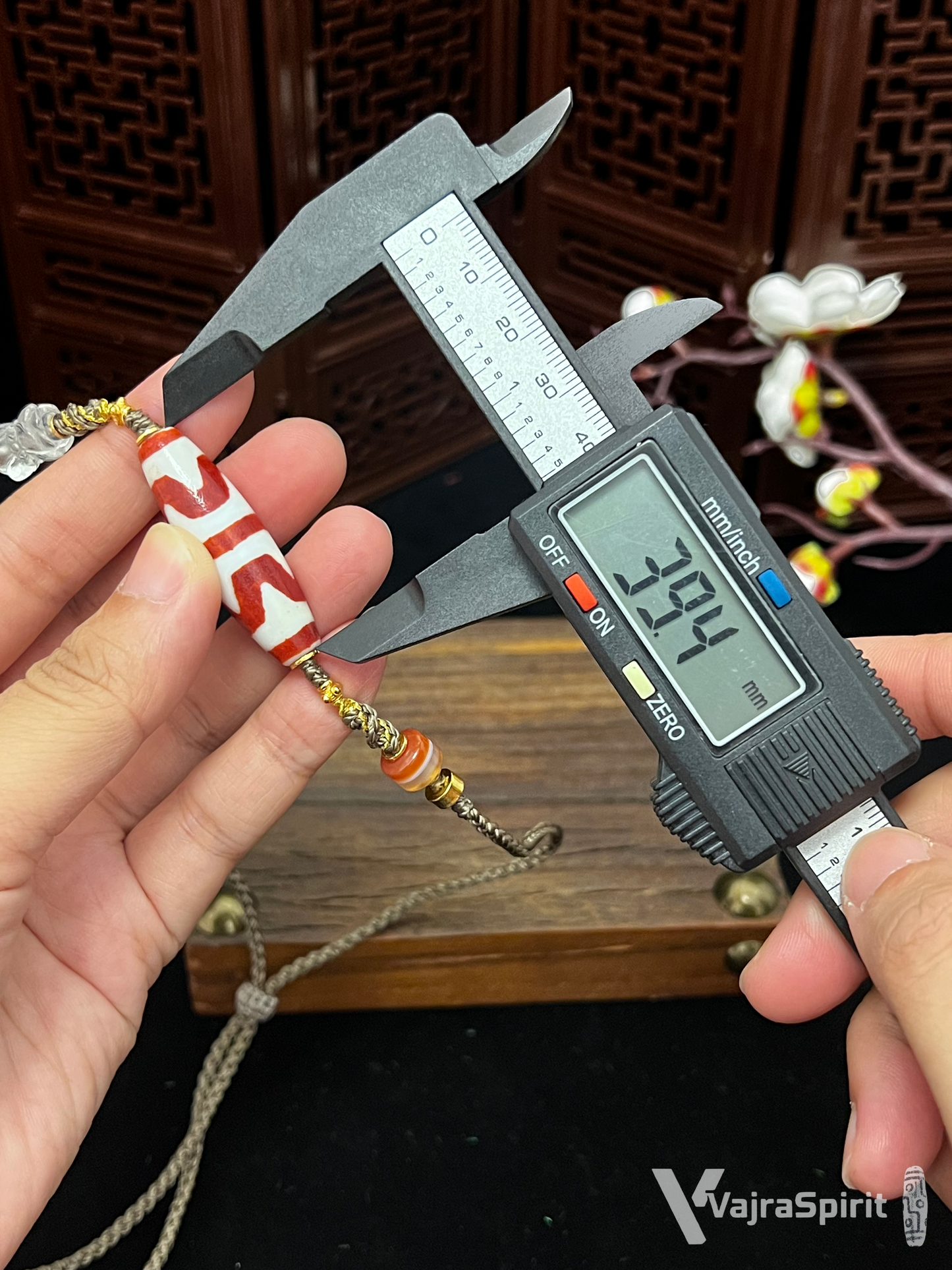 Red Meat Double Tiger Tooth Dzi Necklace